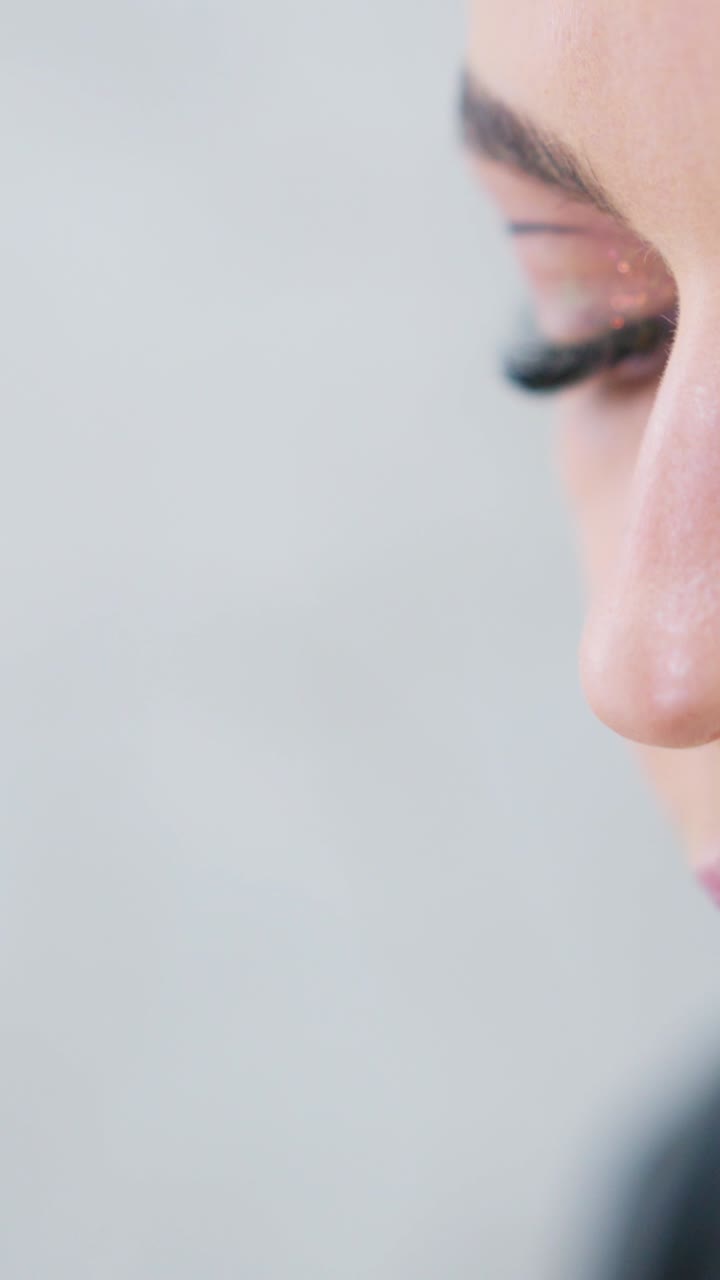 Applying Glitter Lipstick with a Makeup Brush