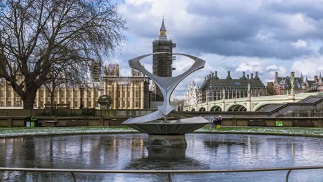 Vista-Del-Big-Ben-Desde-El-Hospital-De-St-Thomas-Sobre-El-Puente-De-Westminster,-Londres