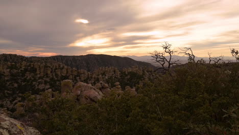 Time-lapse-Del-Atardecer-Del-Monumento-Nacional-De-Chiricahua