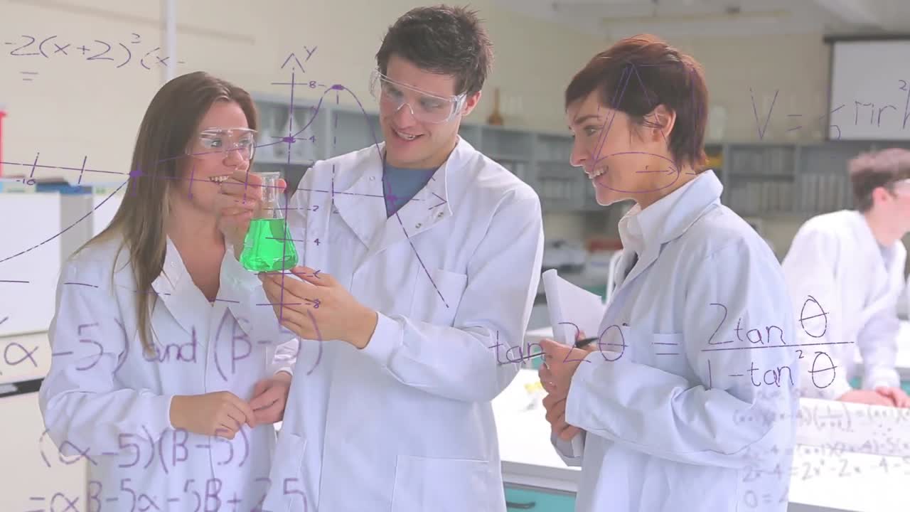 animación de ecuaciones matemáticas sobre diversos científicos con vaso