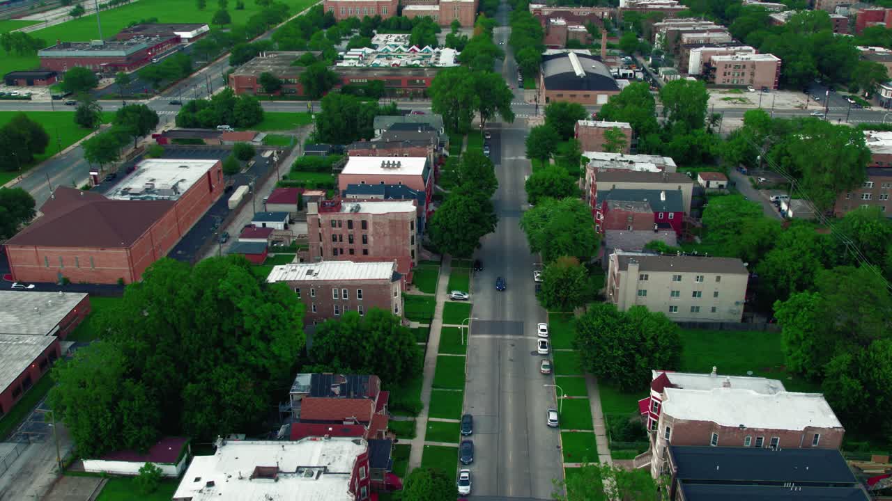 residential area in South Side Chicago Aerial