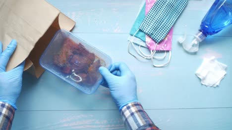entrega de alimentos en tiempos de pandemia