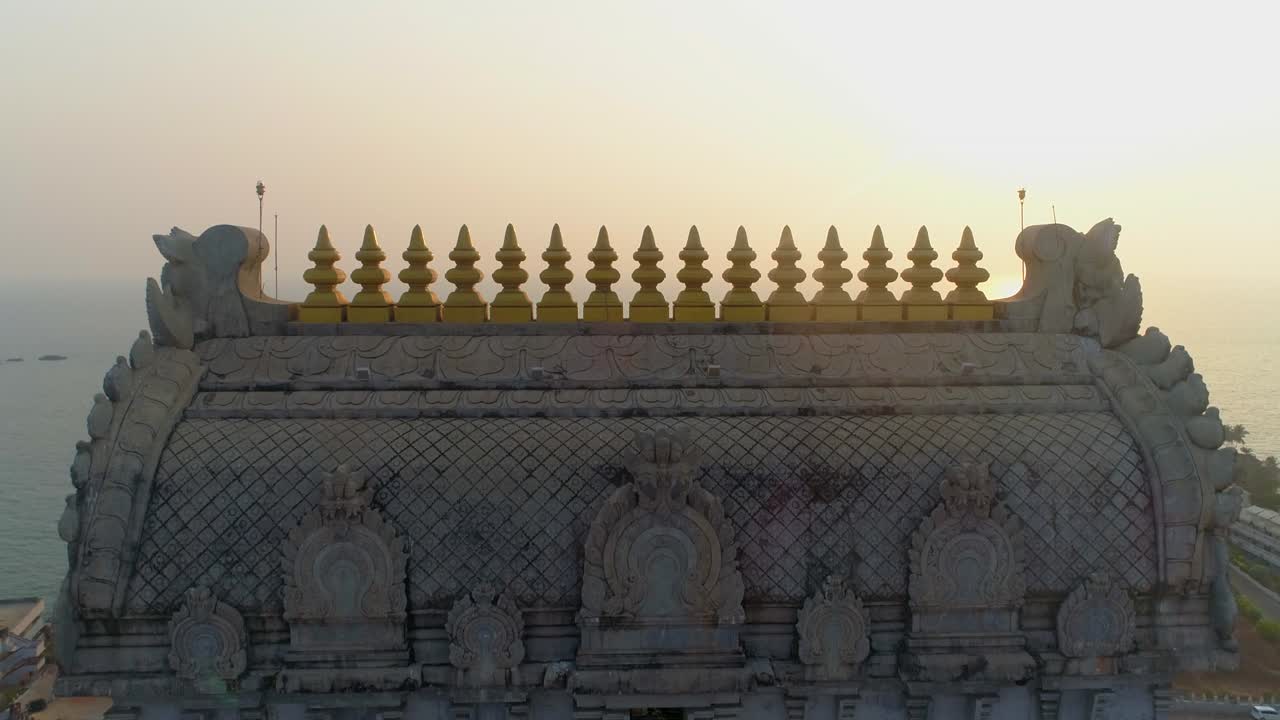 murudeshwar shiva estatua sur de la india drone puesta de sol