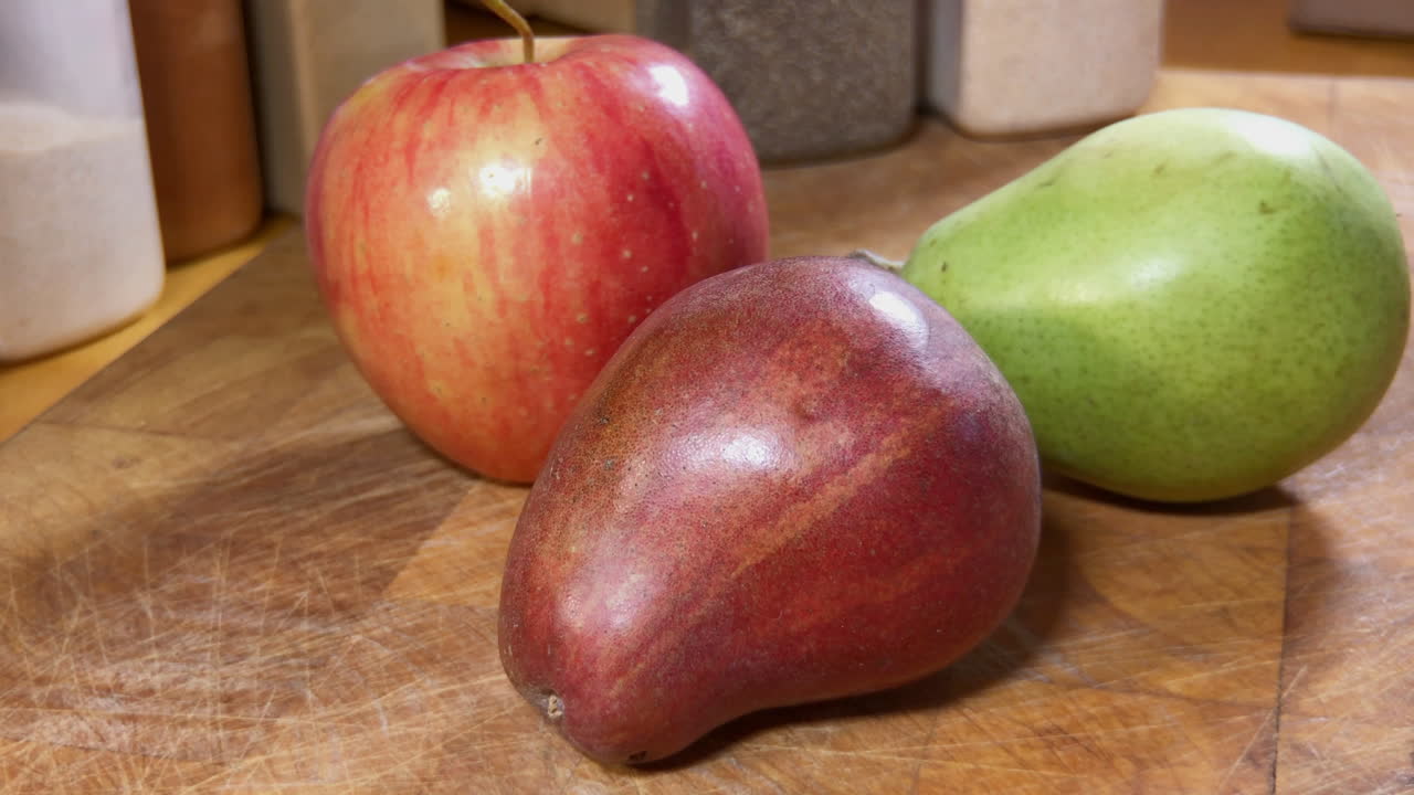 beauty shot, manzanas y peras para batido de frutas