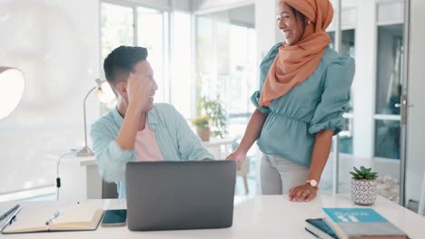 Fist-bump,-success-and-people-on-laptop-in-office