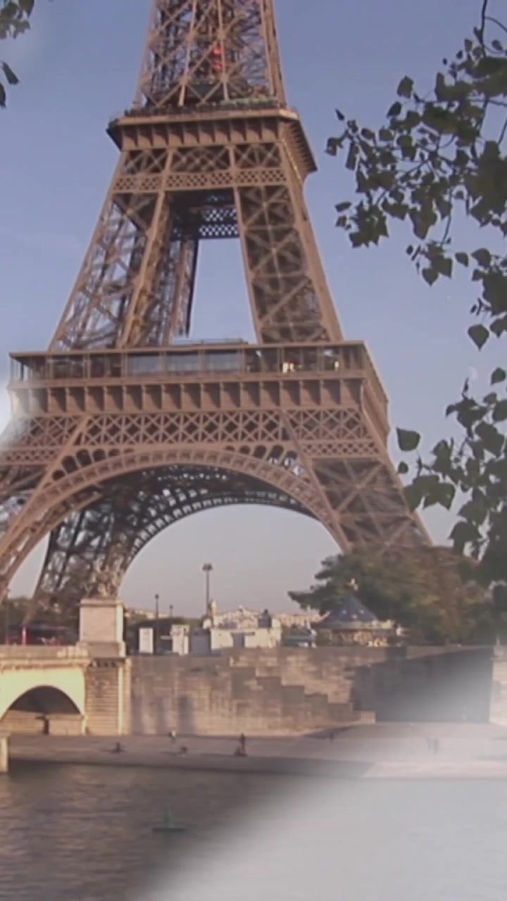Animazione di elaborazione dati finanziari sullo skyline di Parigi