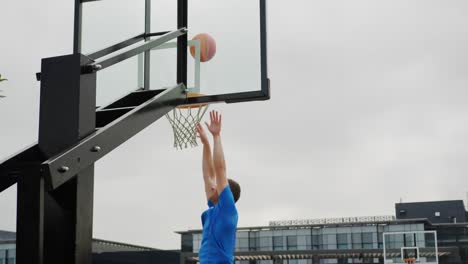 Basketballspieler,-Der-Basketball-4k-Spielt