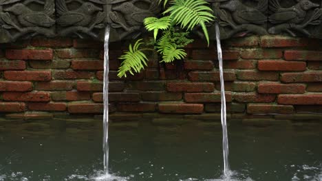 fountain water splash in a singapore city park