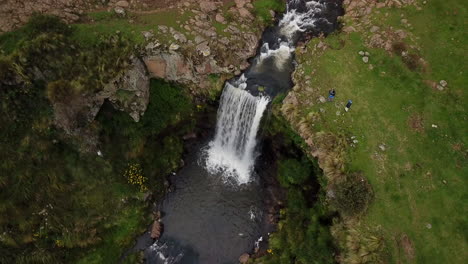 Cascada-En-Ayacucho-Perú.-Disparo-De-Dron