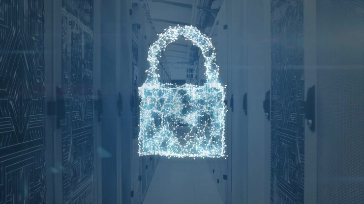 Particelle luminose che si uniscono in un corridoio di server dopo un ping, formando un lucchetto e poi uno scudo per la sicurezza.