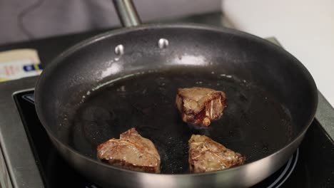 cocción de chuletas de cordero