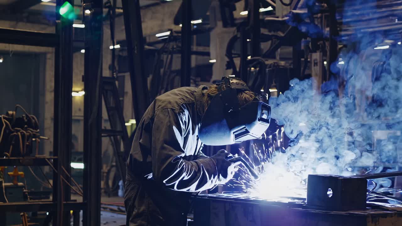 산업 용접 과정