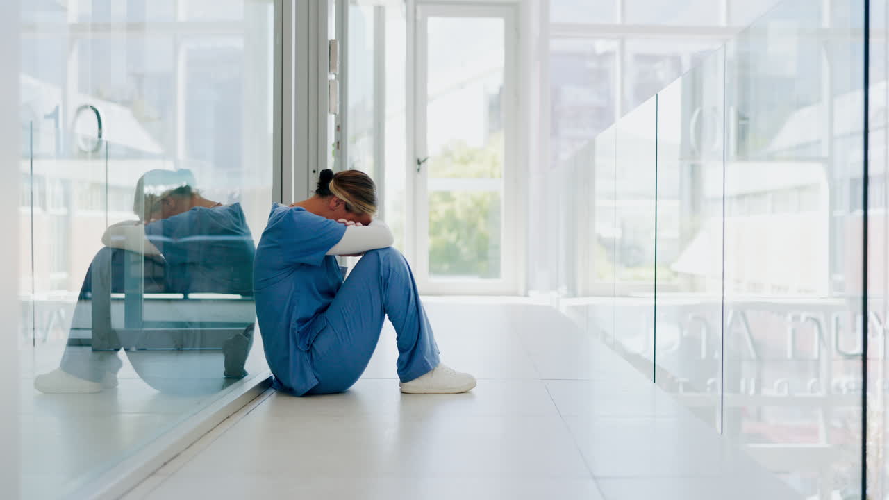 医者,ストレス,うつ病の女性