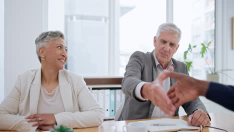 reunión con clientes, altos ejecutivos de negocios