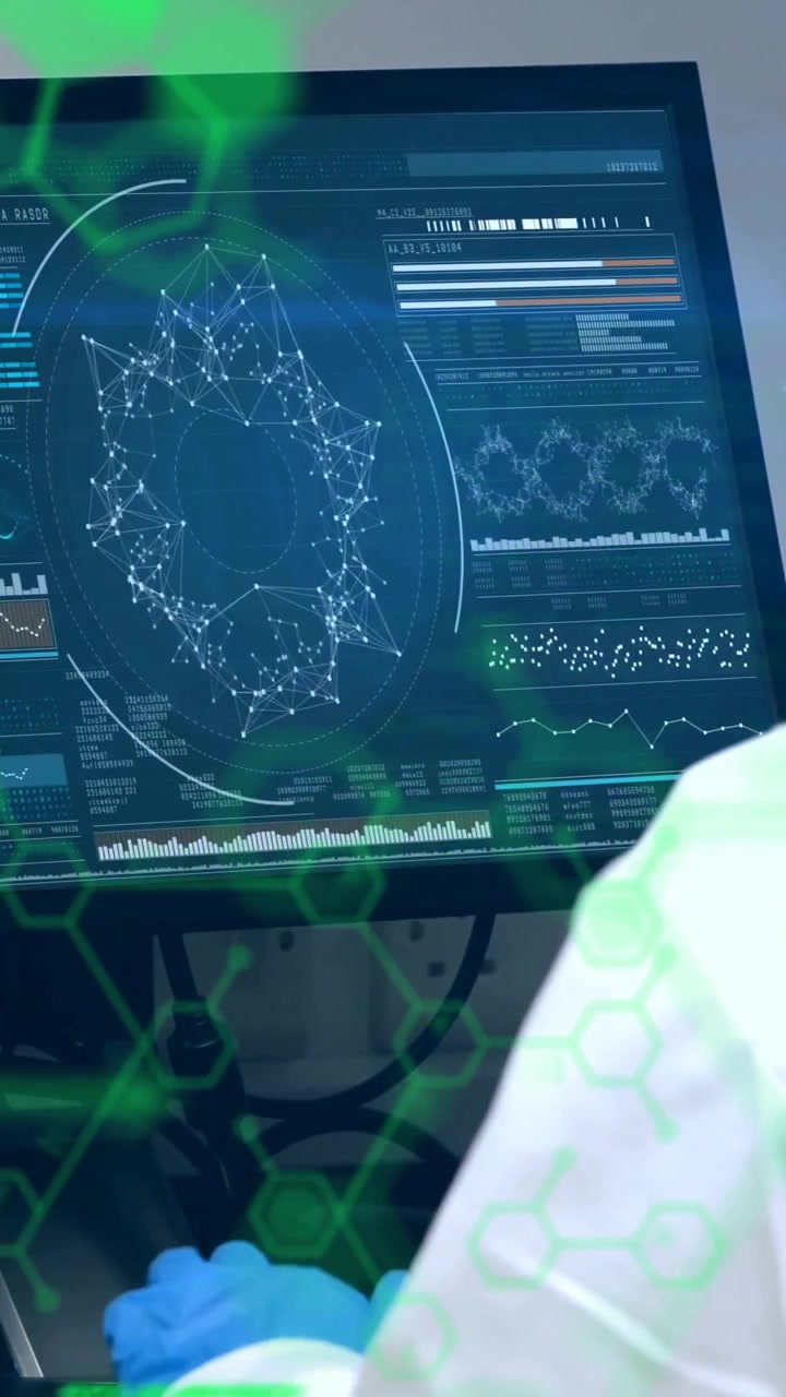 Animazione di elaborazione dati scientifici su una scienziata caucasica che usa un computer in laboratorio.