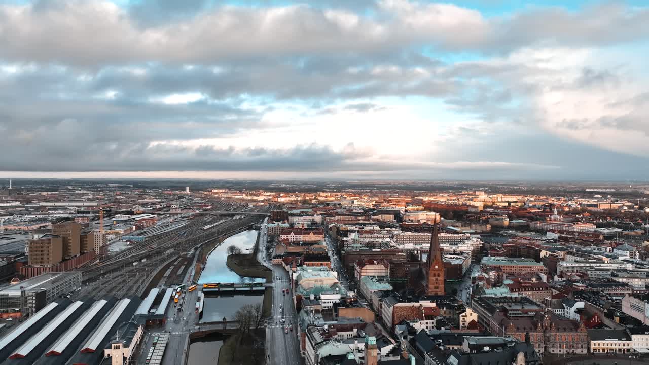 imágenes de drones de malmo, suecia