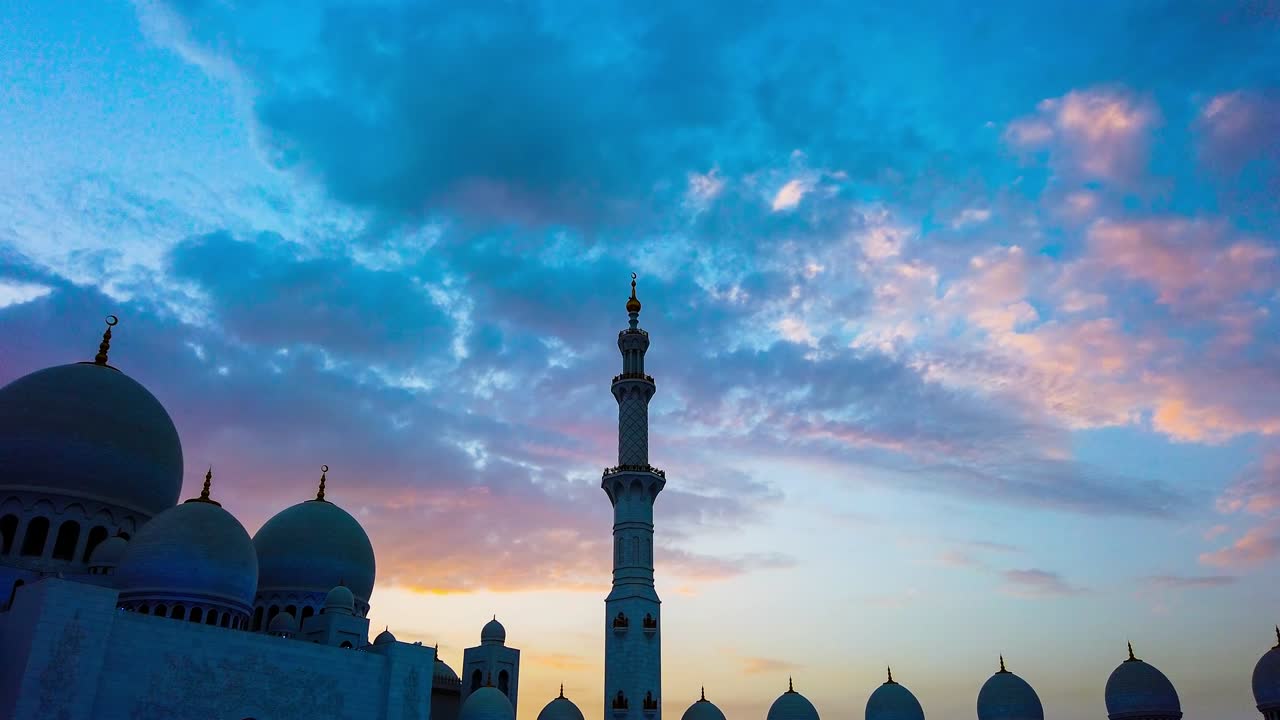La Grande Moschea dello Sceicco Zayed (Abu Dhabi). Timelapse