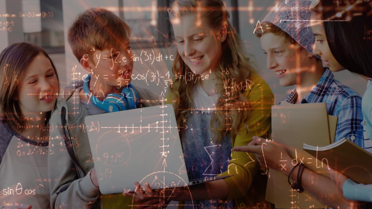 анимация математических формул над учениками, использующими компьютеры