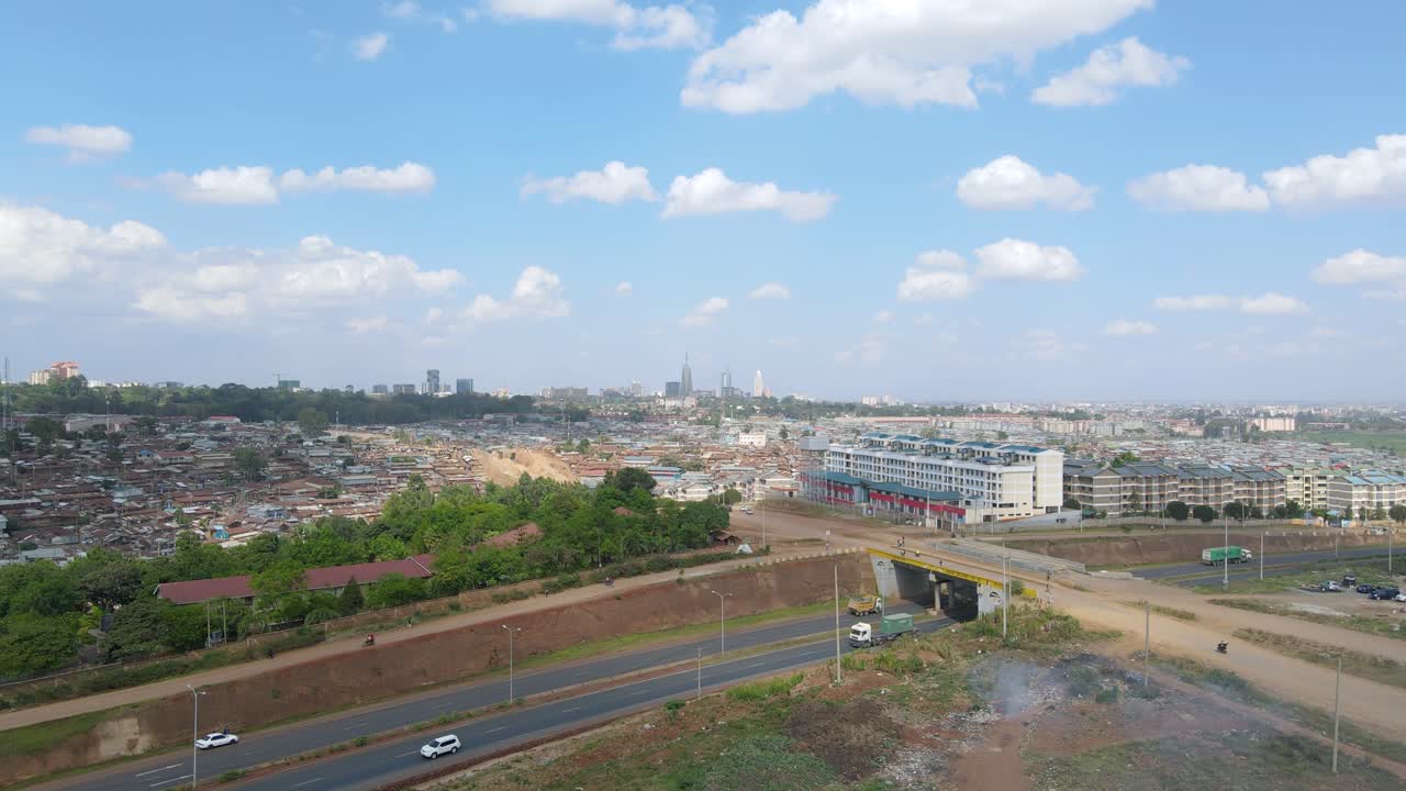 Baraccopoli e quartiere povero della città di Kibera.