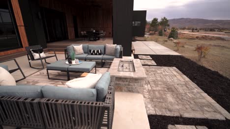 Outdoor-patio-furniture-around-a-fire-pit