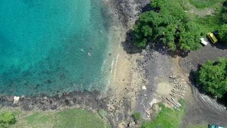 Luftabstieg-Vom-Obersten-Tropischen-Strand-Der-Blauen-Lagune-Auf-Der-Insel-São-Tomé