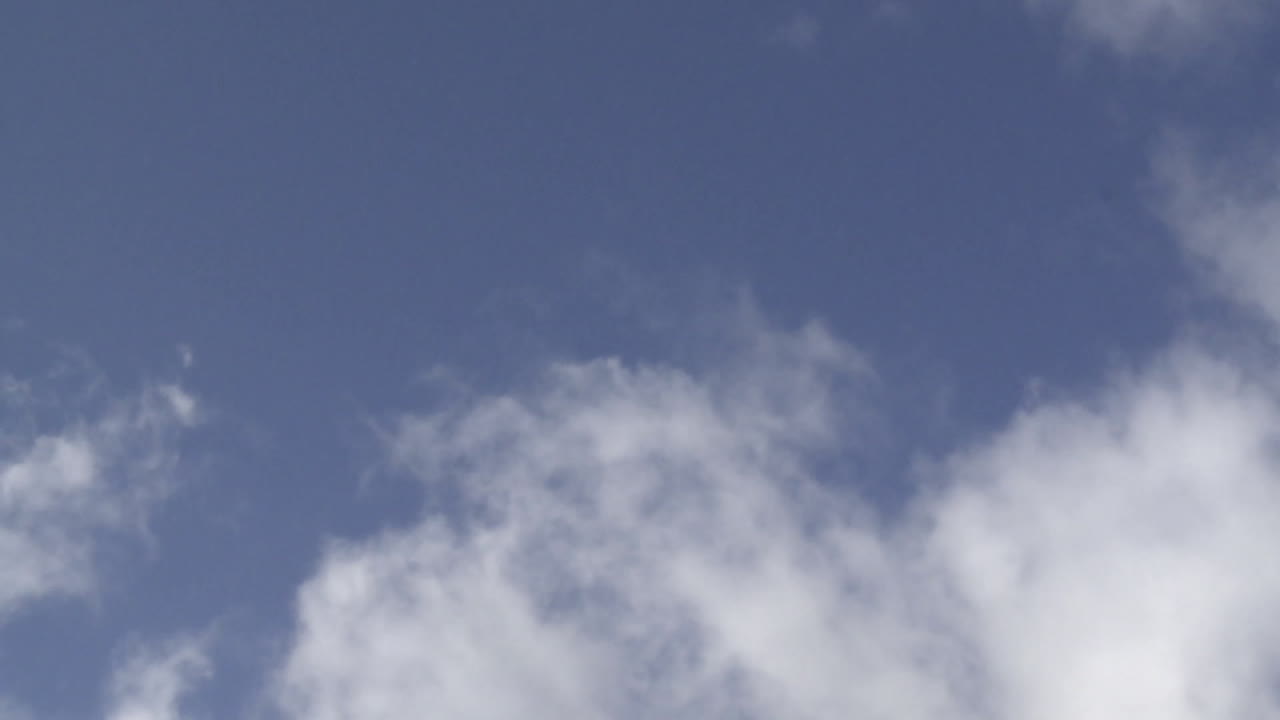 lapso de tiempo de las nubes de primavera en oak view california