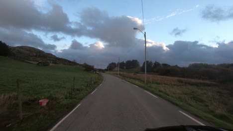 Tarde-Tormentosa-En-El-Campo