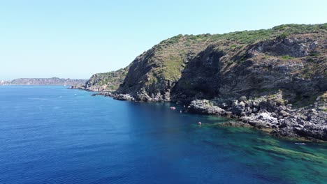 un pedazo de montaña que realmente me impresionó así que es el mejor destino en sicilia, italia