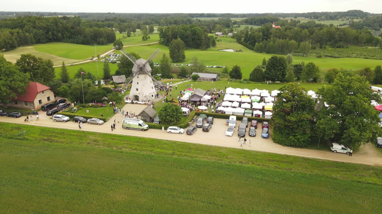 밀가루  ⁇  을 칼 로  ⁇ 어 먹는다