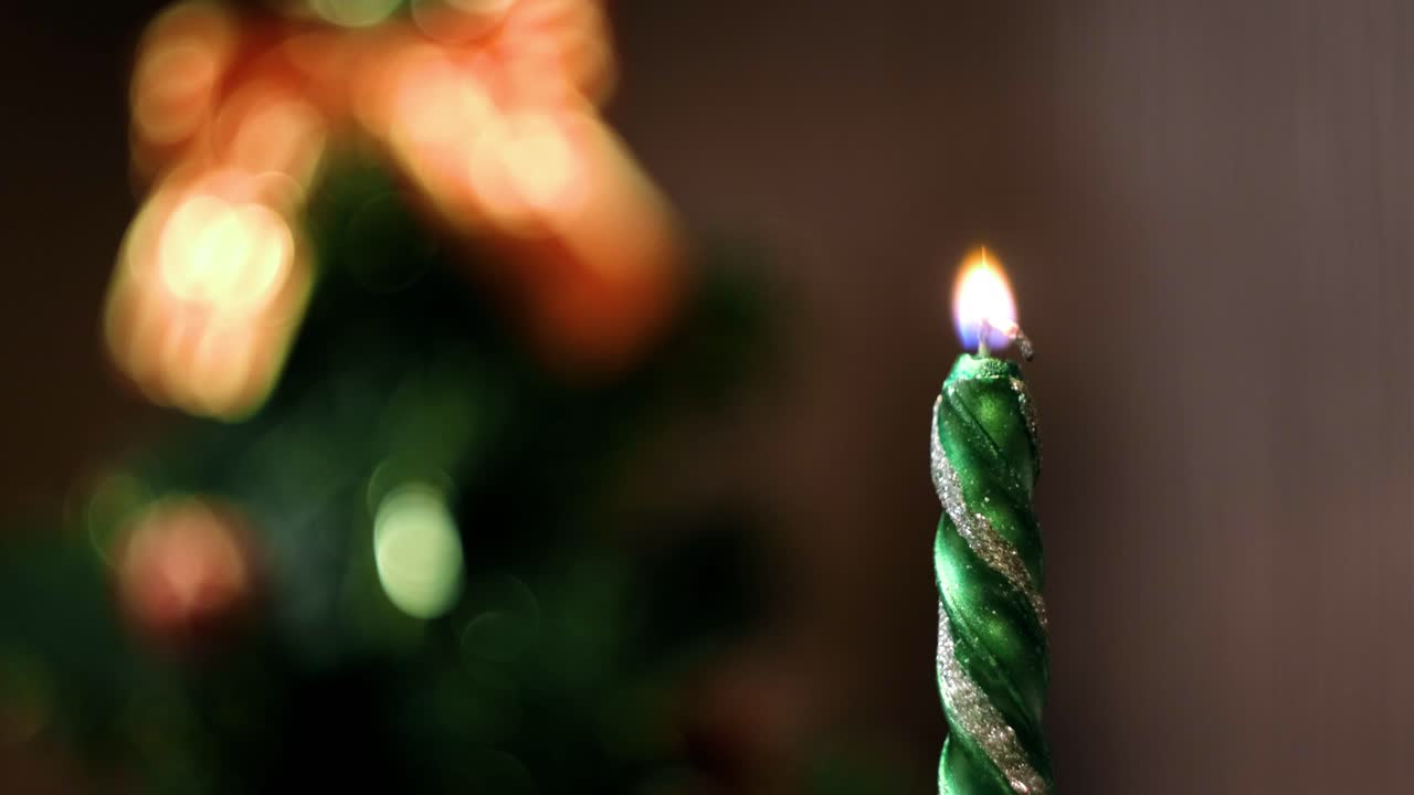 vela verde de navidad