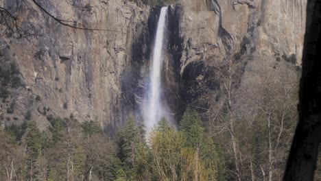 yosemite in the spring time