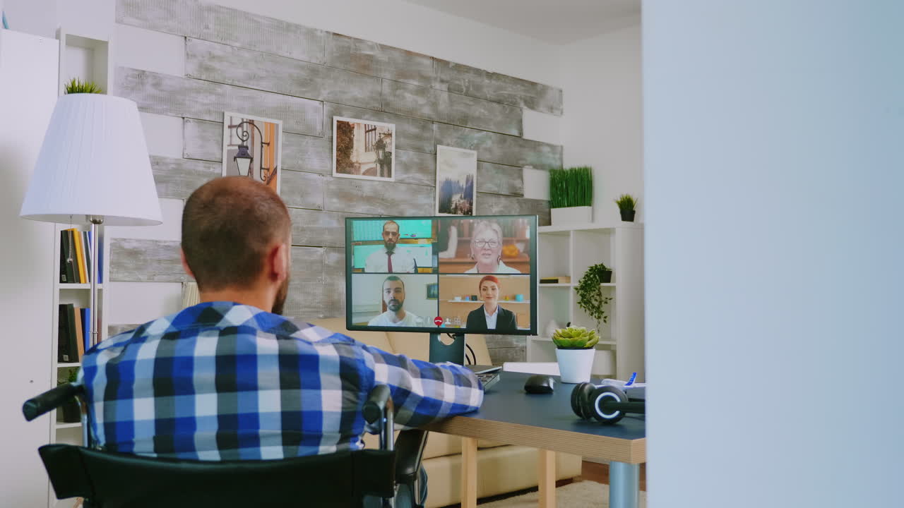 비디오 통화 중에 비활성화 된 프리랜서