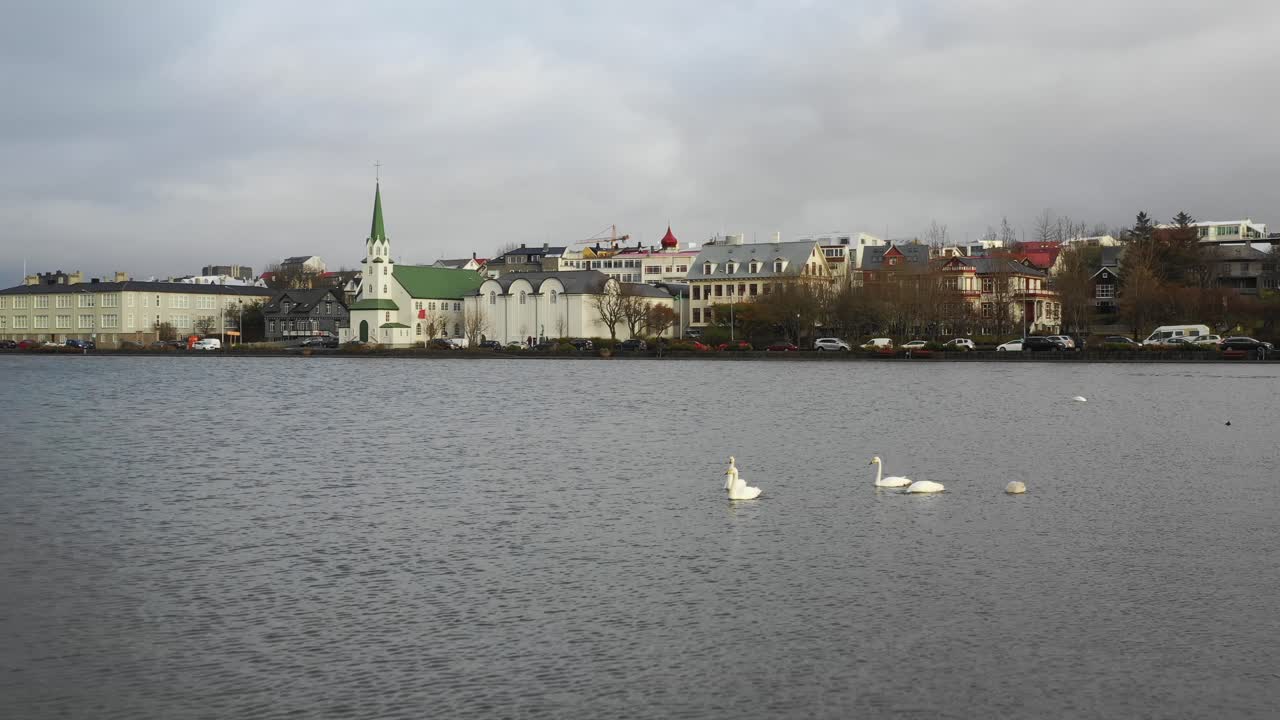 Vista aerea della costa di Reykjavik in Islanda