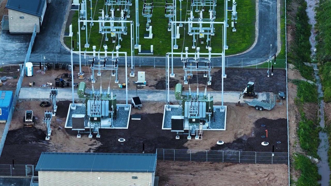 Electrical substation power grid construction with high-voltage transformers