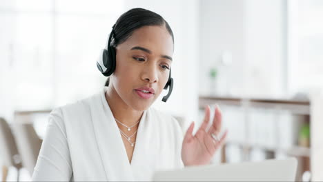 Call-Center,-Ayuda-Y-Mujer-De-Negocios-En-La-Oficina