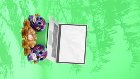 día de los muertos festival, dia de muertos, maqueta de diseño, méxico, portátil, calaveras, flores tradicionales y pastelería, fondo verde, vertical