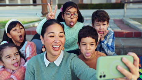 selfie, teacher and students with a smile