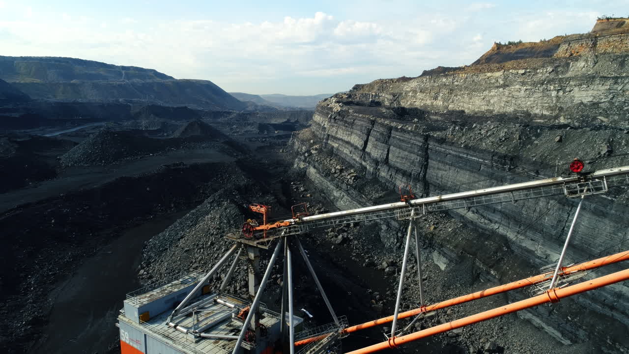 explotación a cielo abierto de minas de carbón
