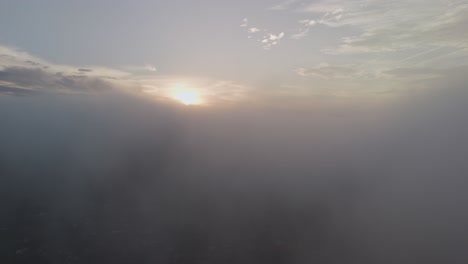 Natural-scene-flying-across-the-clouds