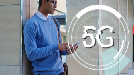 5g-Text-Auf-Kreisen-Gegen-Mann,-Der-Smartphone-Benutzt