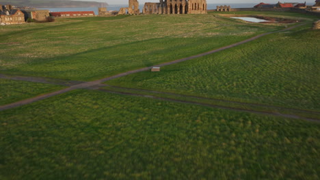 Abadía-Y-Ciudad-De-Whitby,-Yorkshire-Del-Norte