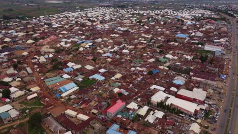 Weitwinkel-Luftaufnahme-Der-Stadt-Abuja-In-Nigeria