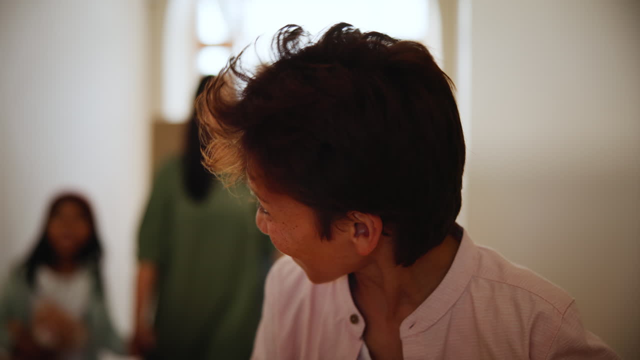 가족, 상자 및 부동산에 대한 흥분