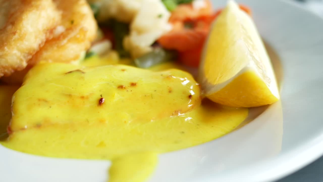 Salmon with Lemon, Vegetables, and Chips