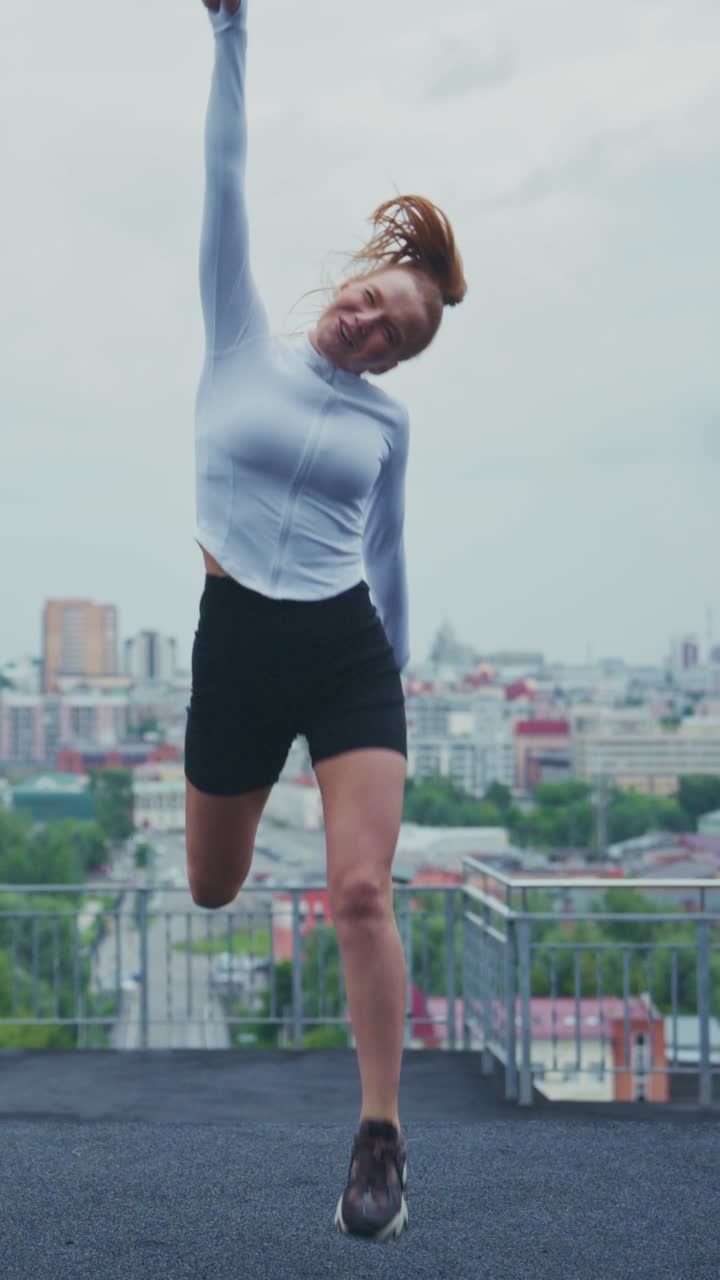 A joyful runner in a stylish athletic outfit conquers the urban landscape, embodying energy and determination amidst the backdrop of a bustling city skyline