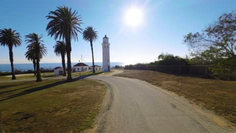 Aerial-views-of-the-Point-Vicente-Lighthouse-in-Rancho-Palos-Verdes,-California