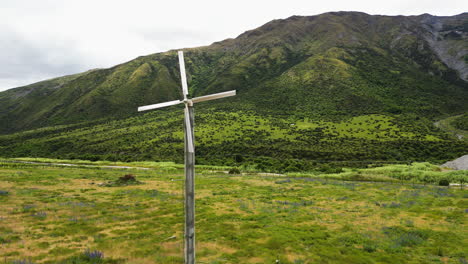 The-mighty-mountains-of-Wine-valley-are-seen-behind-the-wind-turbine