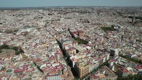 vista aérea del centro de la ciudad de sevilla andalucía españa 4k