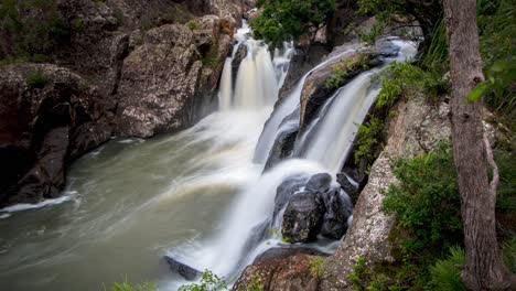 Zeitraffer-Von-Dangar-Falls-In-Dorrigo-New-South-Wales-Australien-1