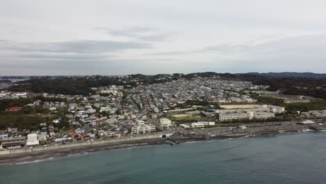 Vista-Aérea-Del-Horizonte-En-Kamakura